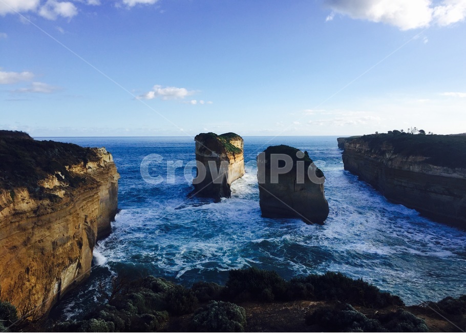 바다,oceanview,자연,natural,blue,하늘색,파란색,자연,풍경,nature,landscape,해외,외국,세계,foreign,oversea,world,세계자연풍경,해외자연풍경,외국자연풍경,world nature landscape,promontory,곶,outdoors,옥외,cliff,낭떠러지,sea,ocean,대양,water,물