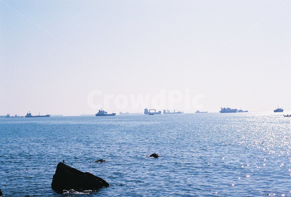 바다,배,수평선,부산,햇살,자연,풍경,nature,landscape,교통,교통수단,traffic,transportation,adventure,모험,leisure activities,레저 활동,watercraft,선박,vehicle,차량
