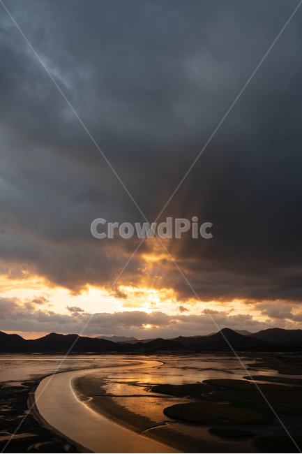순천만,습지,노을,구름,하늘,풍경,배경화면,전망대,sky,landscape,blue,cloud,자연,nature,한국자연풍경,한국자연경관,korea,koreanature,자연,풍경,nature,landscape,sunlight,햇빛,light,빛,flare,플레어,outdoors,옥외
