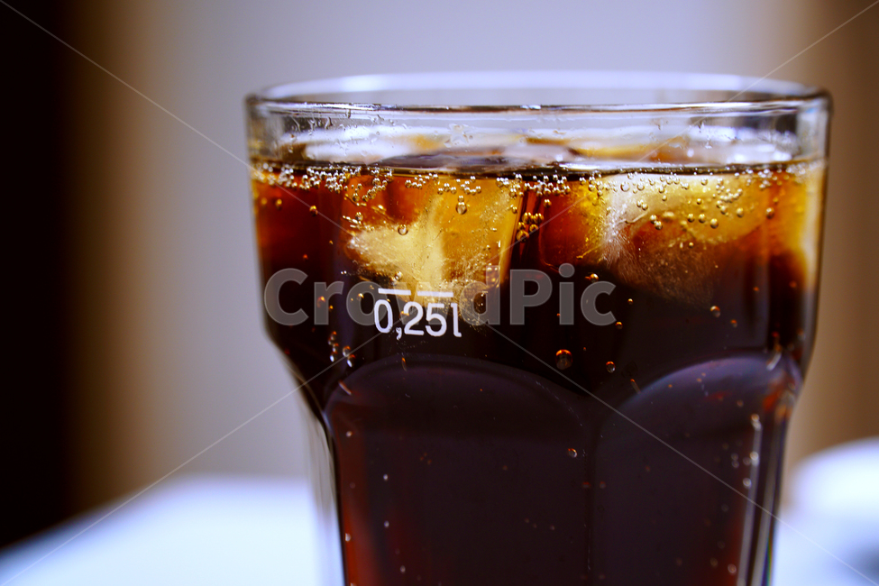 감성사진,색감,drink,glass,유리,콜라,cola,탄산음료,청량감,음료수,drink,beverage
