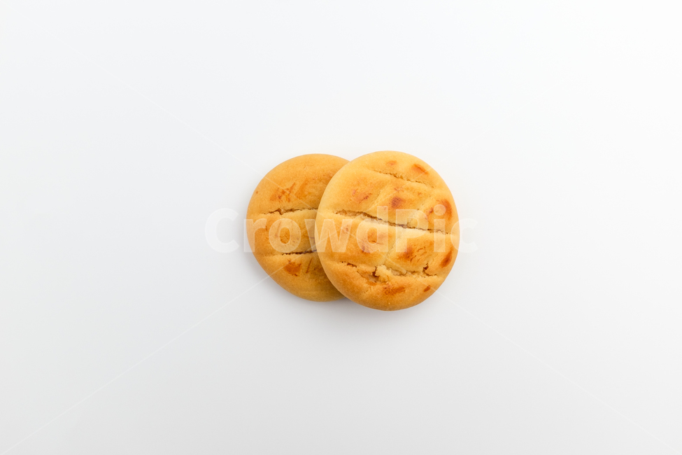 쿠키,스낵,과자,비스킷,달콤한,음식,후식,식품,부드러운,맛있는,아몬드,땅콩,빵,밀가루,케이크,구이,빵과자,쫀득한,설탕,동그란,고소한,디저트