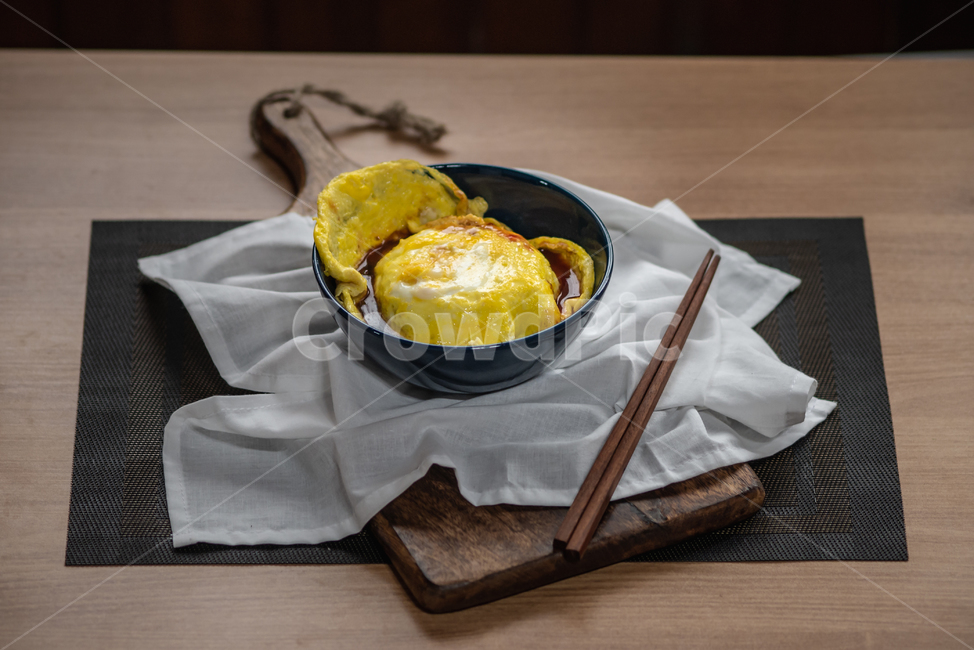 오므라이스,오믈렛,계란,omurice,omelet,고소한,맛있는,오무라이스,오믈렛요리,일식,일본식요리,일본오믈렛,일본오므라이스,젓가락,달걀요리,음식,식재료,요리,food,cook,meal,dishes,food reserves