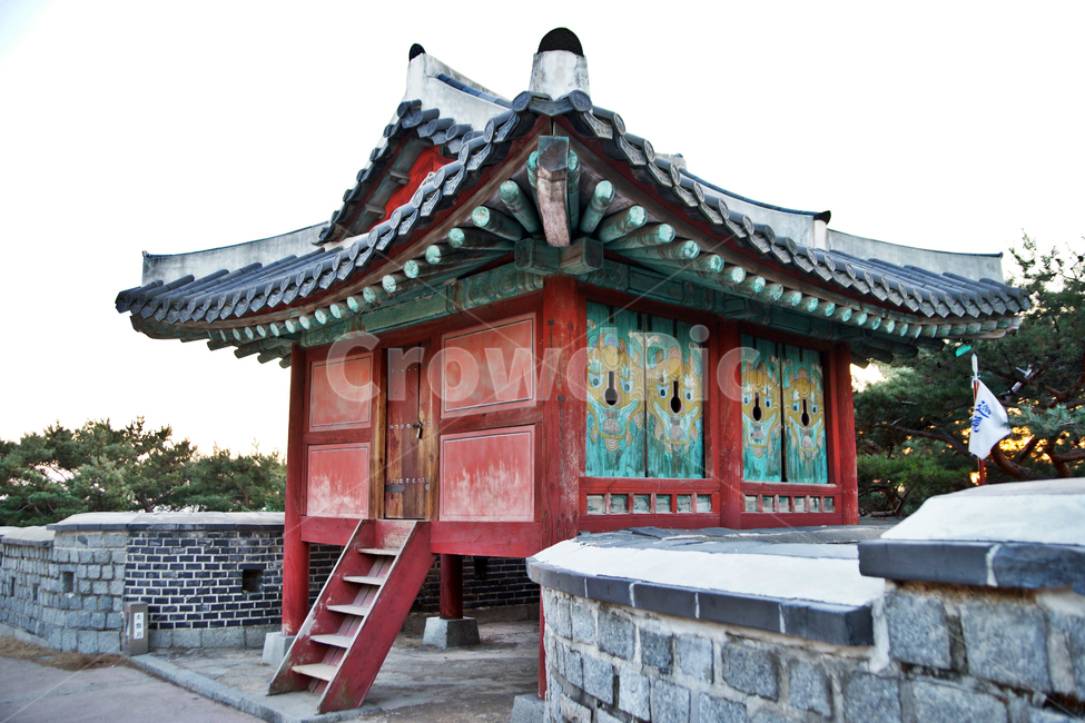 서포루,누각,우진각지붕,수원화성,화성,수원,유네스코세계문화유산,한국전통,한국문화,korean traditional,korean culture,건축물,건물외관,exterior,building,structure,architecture,construction