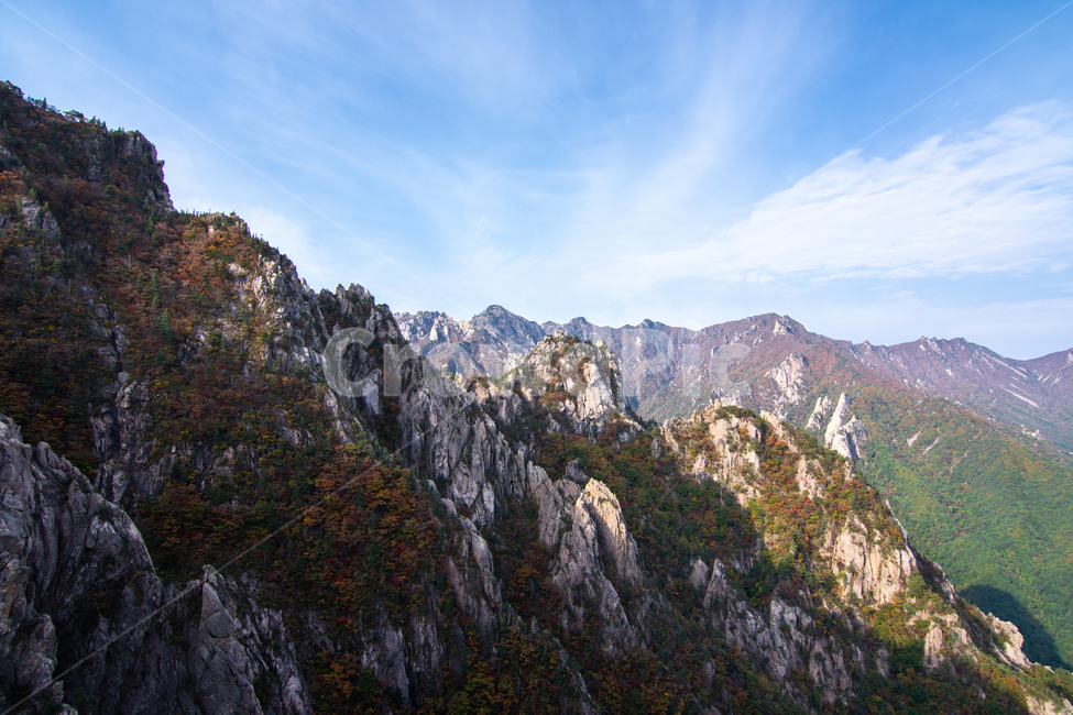 설악산,산,정상,바위산,하늘,구름,자연,풍경,산꼭대기,자연,풍경,nature,landscape,outdoors,옥외,mountain,mountain range,산맥