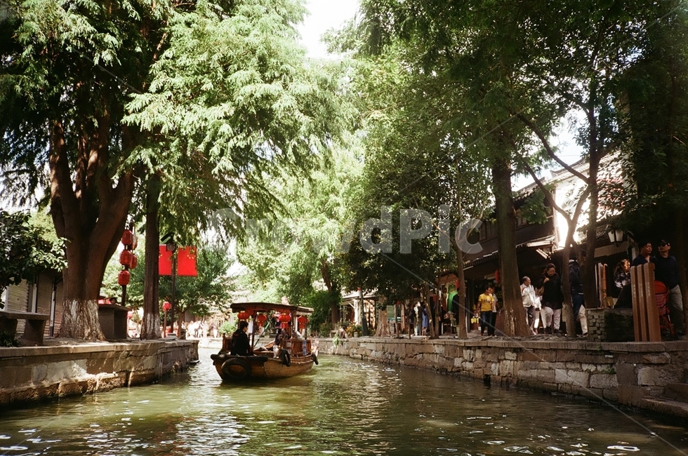 Shanghai,water,boat,wooden boat,Suhyang Village,china,Town,ferry,Eastern,lake,sea route,traffic