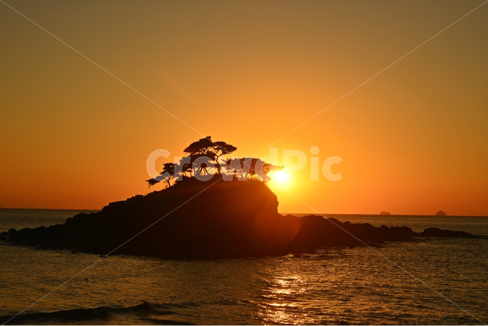 부안,솔섬,솔섬일몰,솔섬해넘이,바다,nature,outdoors,옥외,sunset,일몰,sky,하늘,dusk,황혼,redsky,붉은하늘,자연,풍경,nature,landscape