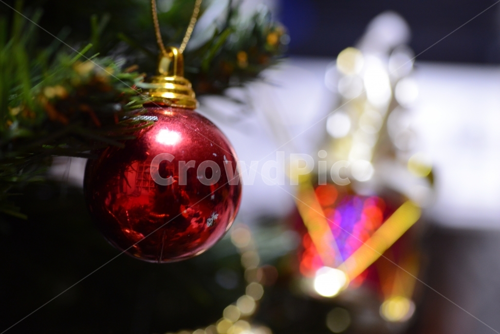 크리스마스,트리,장식,구슬,Christmas,ball,decoration,성탄절,겨울,계절,winter,season,기념일,축하,anniversary,congratulation,celebrate,celebration,메리크리스마스,성탄절,merry christmas,사물,물건,오브젝트,thing,object,matter