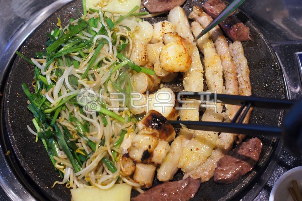 대창,bigintestines,intestines,소곱창,곱창구이,모듬곱창,chitterlings,beefsmallintestine,assortedintestines,bbqintestines,bbqmeat,생고기,rawmeat,rawbeef,막창,beefintestines,rectum,막창구이,grilledintestines,구이,grill,bbq