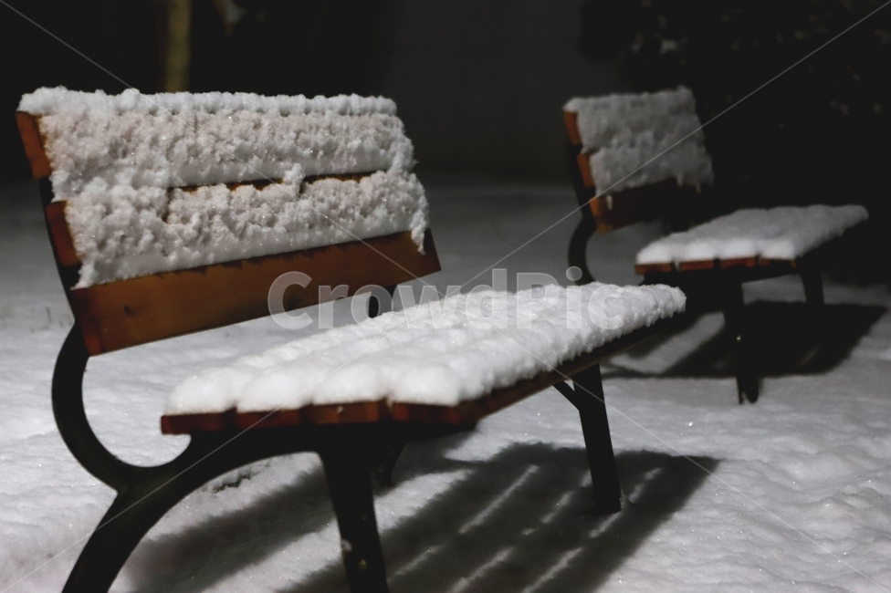 눈,벤치,저녁,의자,겨울,겨울,계절,winter,season,야경,밤,풍경,nightscape,night,landscape,furniture,가구,nature,자연