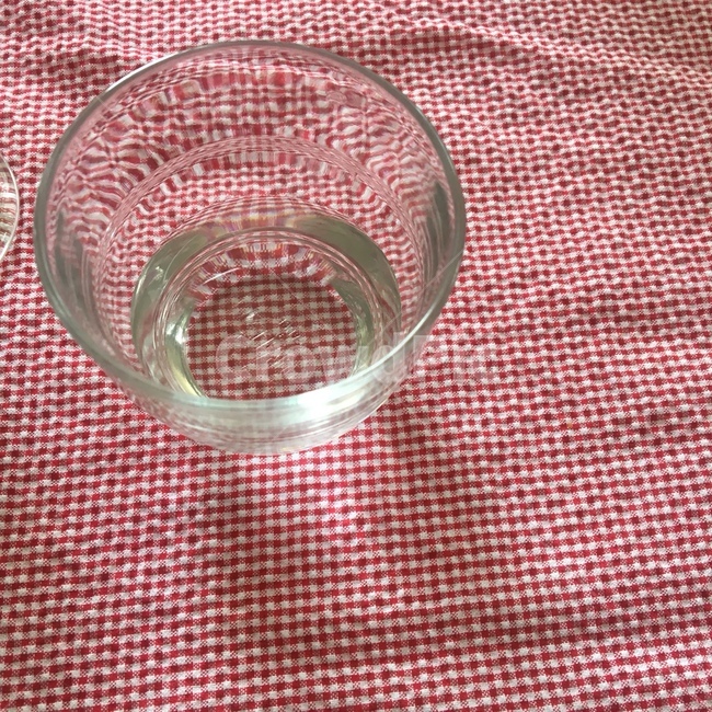 테이블매트,테이블,테이블셋팅,테이블데코,유리잔,물,물한잔