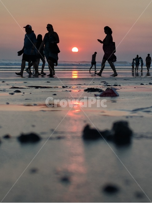 발리,짱구비치,발리여행,bali,balitravel,꾸따비치,changgubeach,kuttabeach,일몰,sunset,낭만,해변,바다,beach,sea,사람들,대중,군중,other people,crowd,인물실루엣,사람실루엣,character silhouette,human silhouette,여행,휴가,traveling,vacation,trip,person,사람,human,인간,nature,자연,outdoors,옥외