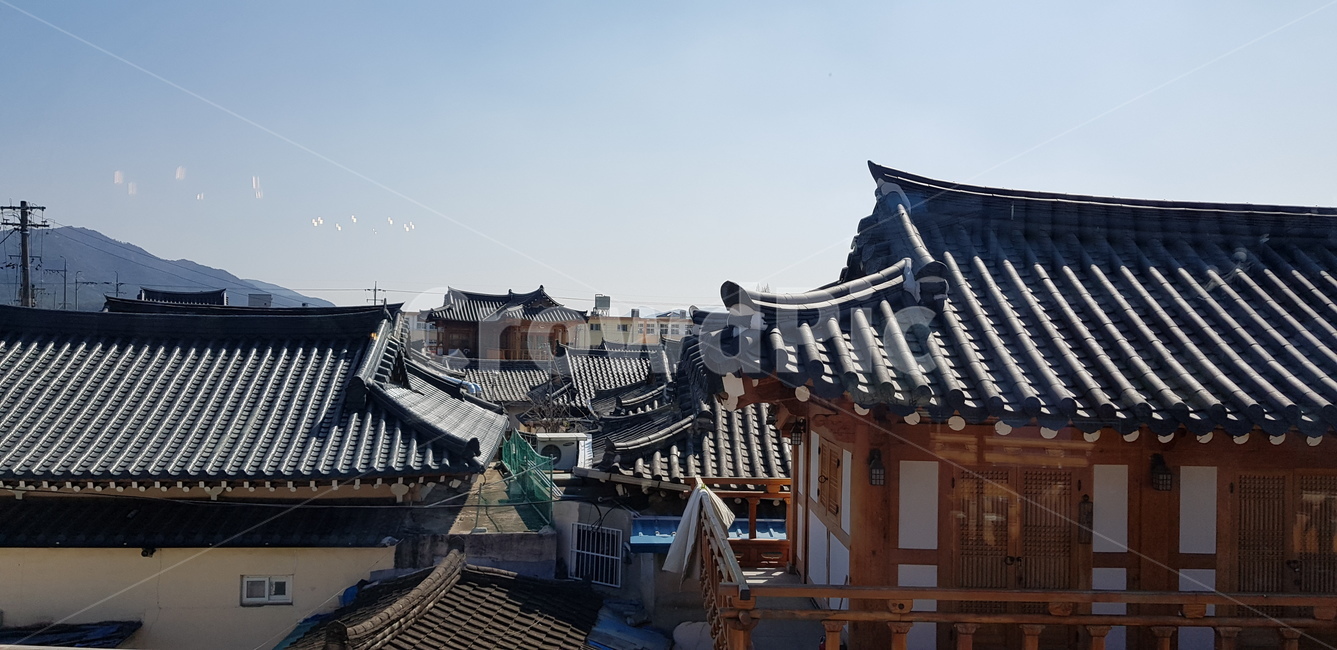 경주,한옥,기와,한국적,지붕,동양미,동양,한국전통,한국문화,korean traditional,korean culture,건축물,건물외관,exterior,building,structure,architecture,construction