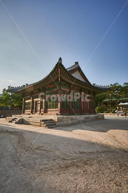 korea,korean,traditional,architecture,한국,대한민국,정통,덕수궁,서울,palace,seoul,house,building,오후,석간,afternoon,건축물,건물,한국전통,한국문화,korean traditional,korean culture,랜드마크,landmark,tourist attraction,한국랜드마크,한국관광지,한국명소,korea landmark,korea tourist attraction