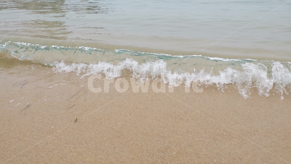 파도,바다,투명,물결,모래,시원,여름,sea,wave,물,휴식,자연,감성,풍경,water,거품,해변,배경,관광,에멜랄드,nature,반짝,하늘색,근접,여유,힐링