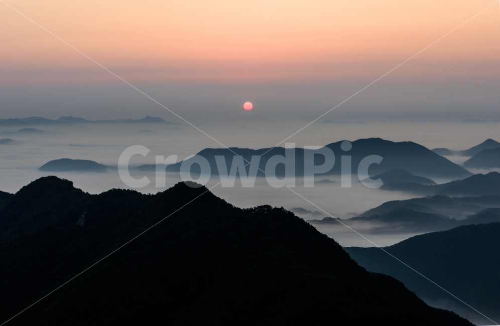 일출,운해,풍경,아침,sunrise,landscape,자연,풍경,nature,landscape,한국자연풍경,한국자연경관,korea nature landscape,outdoors,옥외,mountain,산,mountain range,산맥