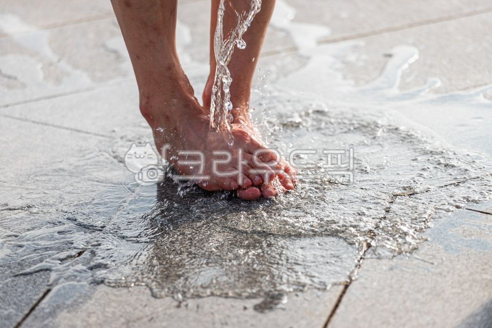 Tap street,bare foot,Emotion,water,foot,washing feet