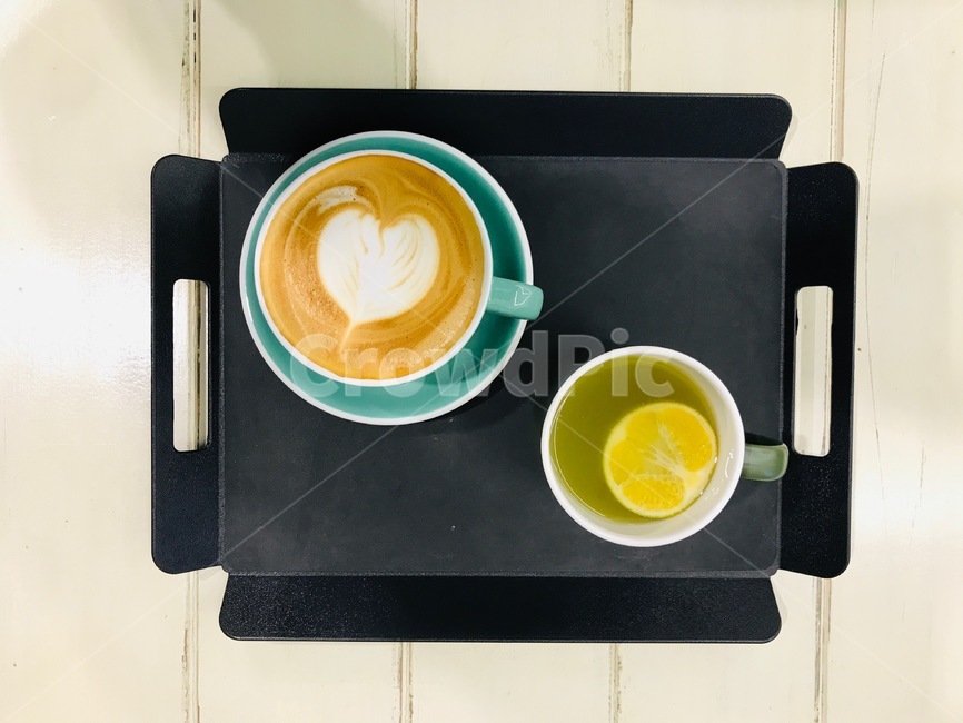 coffeecup,커피컵,cup,컵,beverage,마실것,latte,라떼,saucer,받침접시,pottery,도기류,커피,카페,coffee,cafe