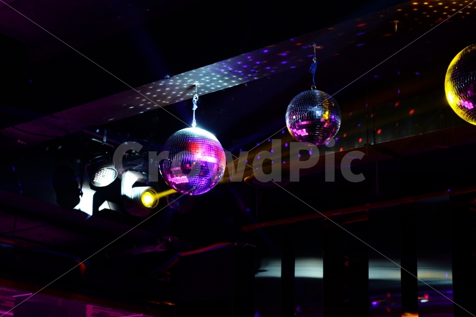 조명,클럽,음악,light,club,music,미러볼,mirrorball,인테리어,실내디자인,interior design