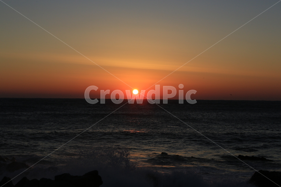 해돋이,일출,새해,바다,하늘,동해일출,풍경,자연,풍경,nature,landscape,outdoors,옥외,sunlight,햇빛,sunset,일몰,red sky,붉은 하늘,sky,dusk,황혼,dawn,새벽