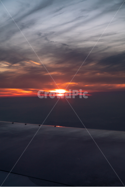 비행기,날개,일몰,하늘,배경화면,구름,비행,풍경,자연,landscape,sky,sunset,자연,풍경,nature,landscape,outdoors,옥외,red sky,붉은 하늘,dusk,황혼,dawn,새벽