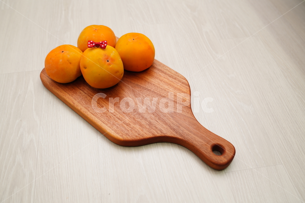 감,과일,열매,식품,푸드,음식,먹거리,도마,나무,wood,plant,식물,fruit,과일,열매,fruit