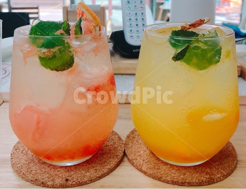 자몽에이드,오렌지에이드,에이드,ade,탄산음료,음료수,drink,beverage