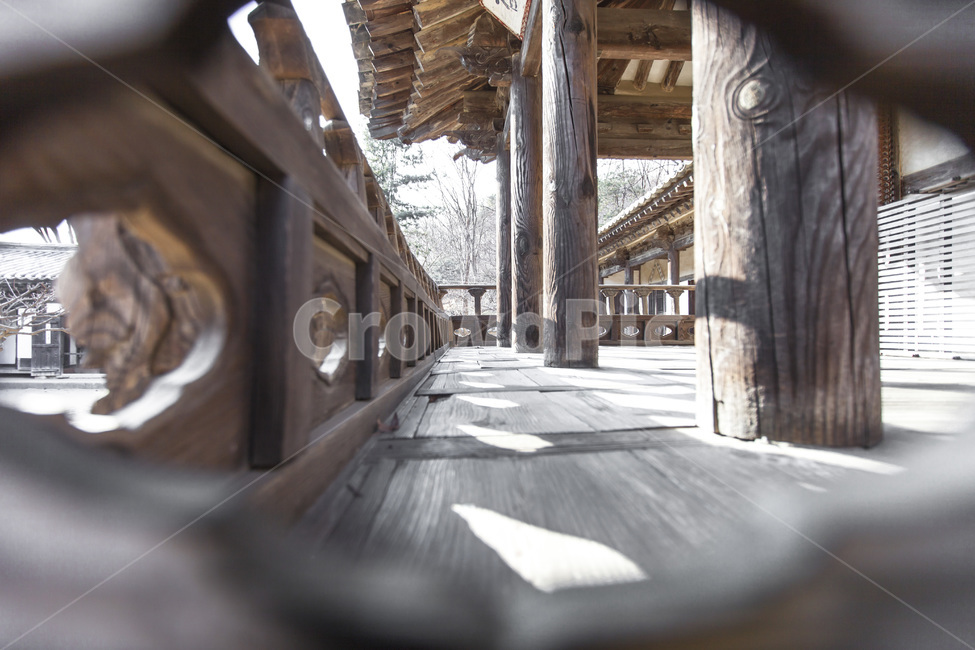 고택,마루,기둥,문양,질감,나뭇결,전통마루,한국전통,한국문화,korean traditional,korean culture,건축물,건물외관,exterior,building,structure,architecture,construction