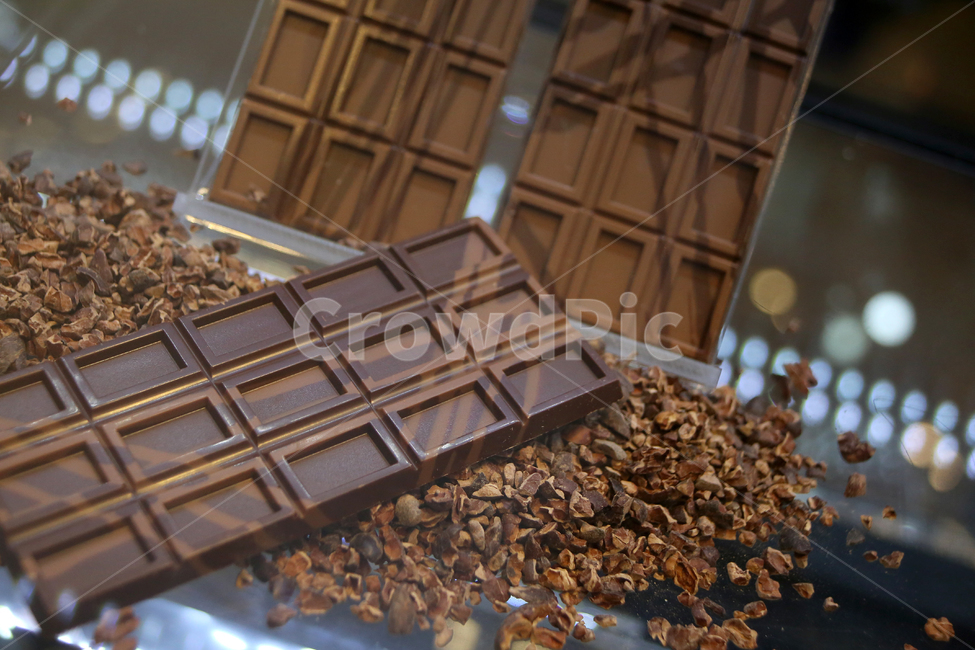 초코렛,초콜렛,초콜릿,디저트,발렌타인데이,기념일,달콤,쌉싸름,사각,카카오,다크,밀크,조각,음식,식재료,요리,food,cook,meal,dishes,food reserves,디저트,간식,후식,dessert,snack
