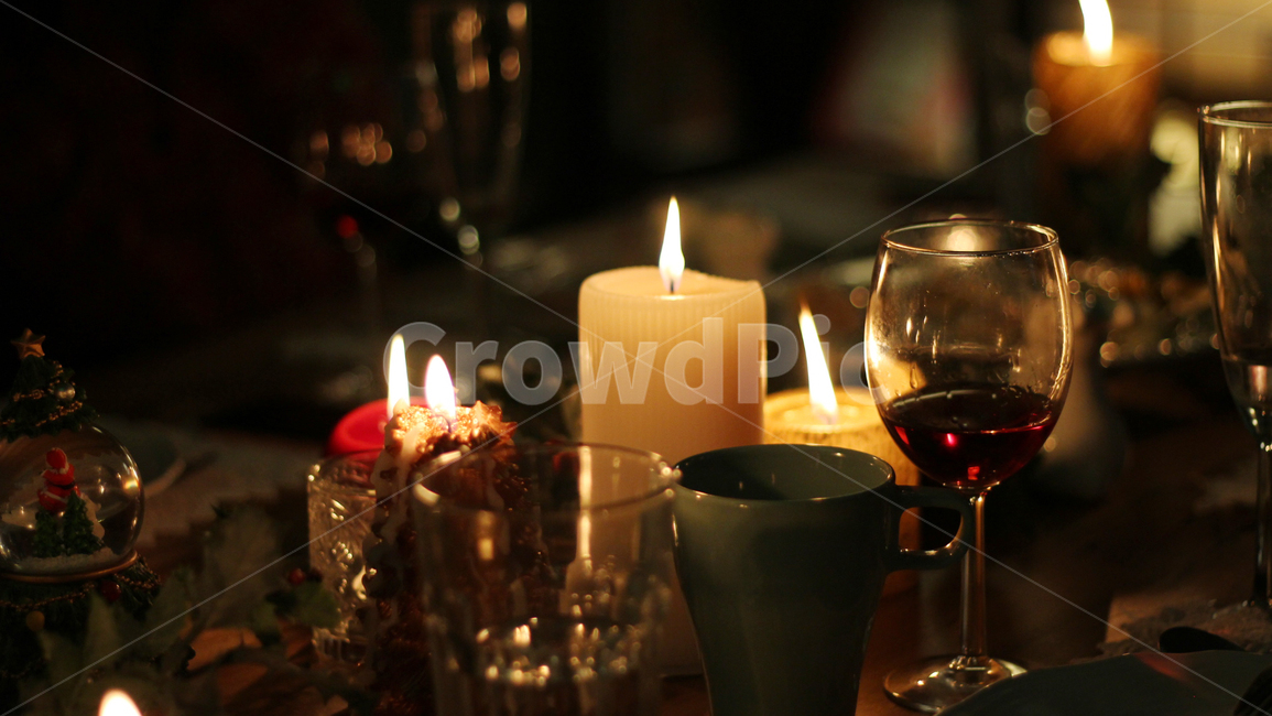 파티,연말파티,조명,음식,plate,분위기,cafe,레스토랑,촛불,light,candle,양초