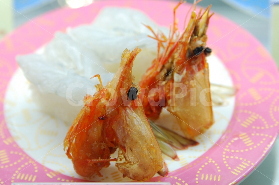 초밥,스시,새우,새우머리,일식,밥,접시,오브젝트,식사,해산물,음식,식재료,요리,food,cook,meal,dishes,food reserves,수산물,해산물,fishery products,seafood,일식,일본음식,일본요리,Japanese food,Japanese dishes,Japanese meal,Japanese cook