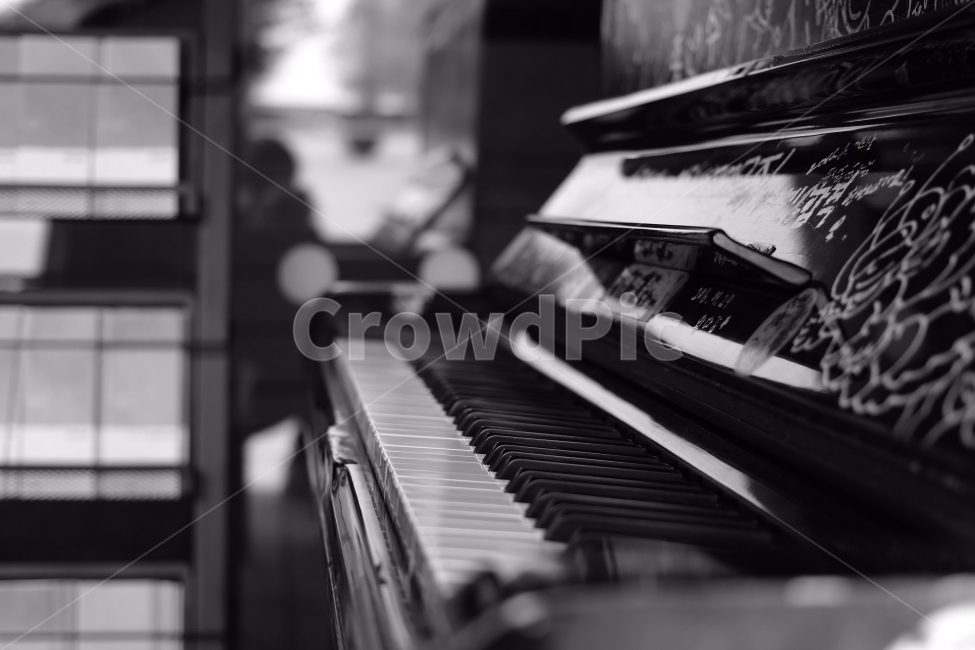 흑백,피아노,감성,piano,낙서,흑백,모노톤,monochrome,black and white,악기,음향기기,musical instrument,musical equipment