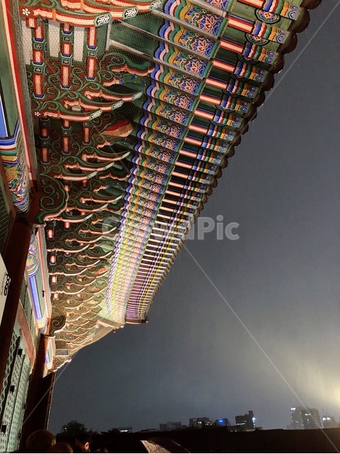 building,건물,architecture,건축물,경복궁,경복궁야경,궁야경,palace,처마,야경,지붕,하늘,한국건축물,전통건축물,한옥,기와
