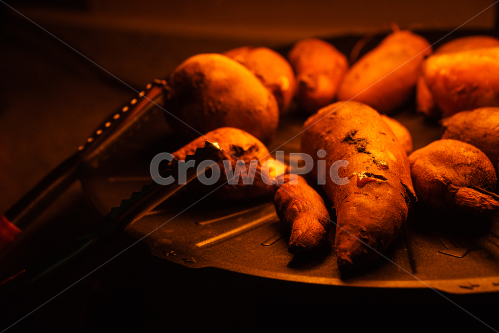 고구마,겨울,간식,따뜻함,야식,음식,식재료,요리,food,cook,meal,dishes,food reserves