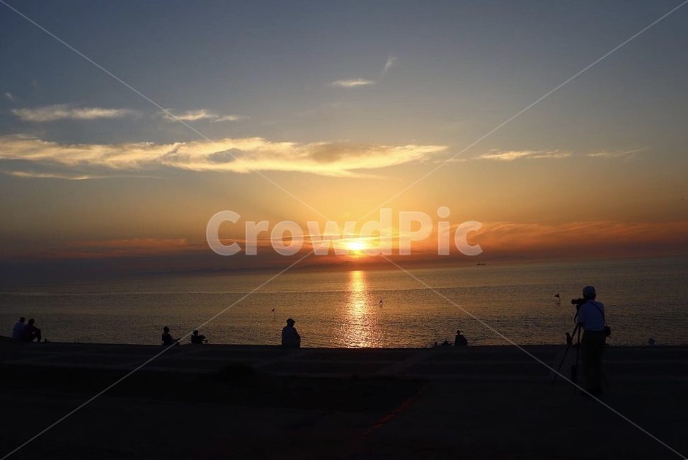 저녁노을,sunset,사람들,평화,해,바다,노을,구름,비치,beach,sea,감성사진,사진작가,해변가