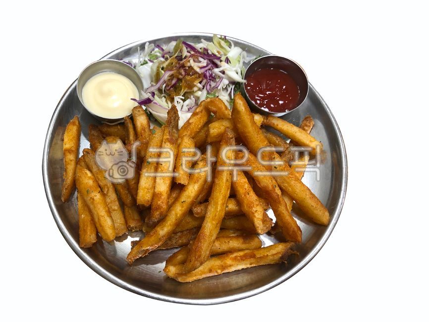 감자,튀김,프렌치프라이,배경,디자인,샐러드,케찹,마요네스,흰색바탕,패스트푸드,감자요리,음식,튀긴,식사,요리,미국문화,식재료,감자튀김,potato,frenchfries,background,design,salad,ketchup,mayonnaise,fastfood,potatodish,food,fried,meal,cuisine,americanculture,ingredients,fries