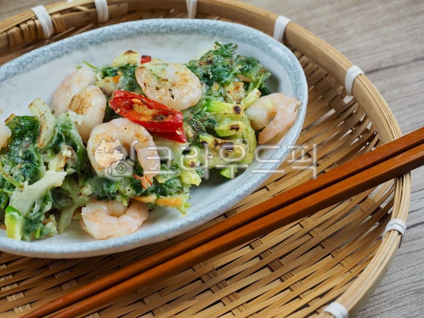 부침개,새우,새우부침개,파전,새우파전,한식,한국음식,음식,요리,채소,혼합,koreanfood,food,cooking,shrimp,shrimppajeon