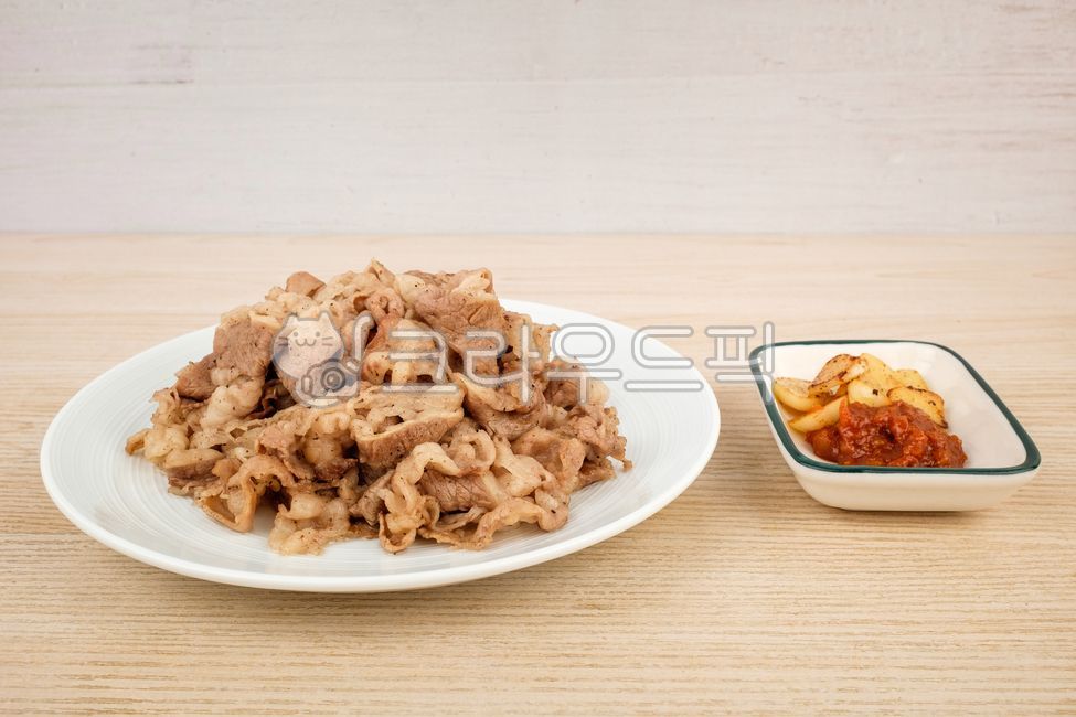 양지,업진살,소고기,고기,우삼겹,지방,슬라이스,음식,식사,식품,식료품,재료,식재료,음식재료,얇은,부드러운,구운,기름진,얇은고기,클로즈업,음식,식재료,요리,food,cook,meal,dishes,food reserves,육류,고기,meat