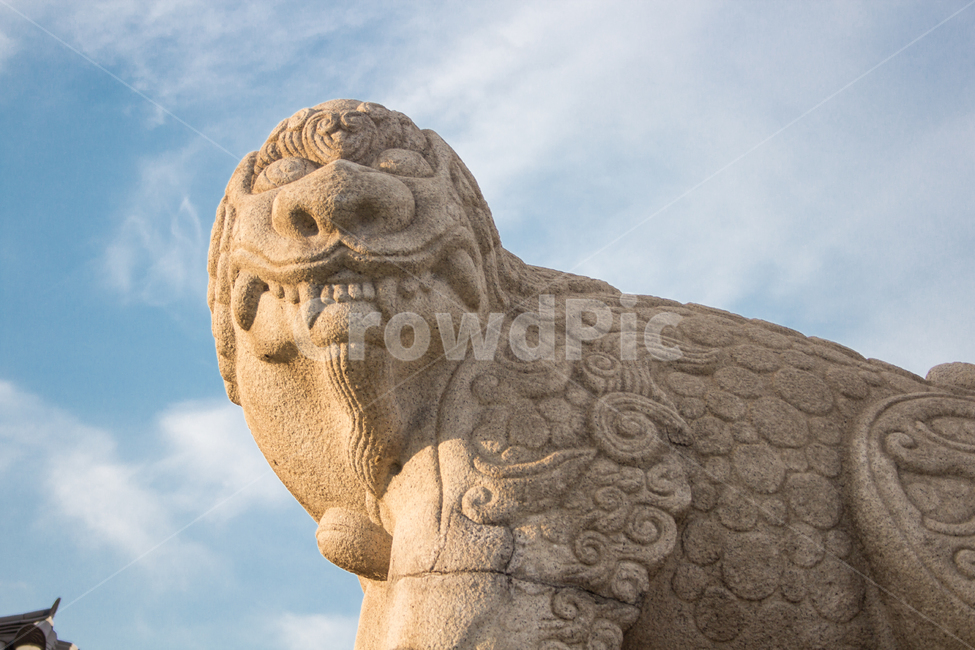 경복궁,광화문,해태,석상,하늘,한국전통,한국문화,korean traditional,korean culture,조각상,동상,석상,조형물,statue,bronze statue,stone statue