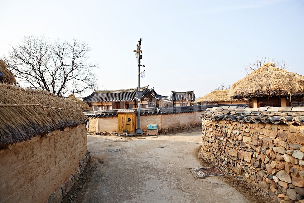 하회마을,초가집,초가,전통집,집,민속집,건물,자연,겨울,풍경,안동,한국전통,한국문화,korean traditional,korean culture