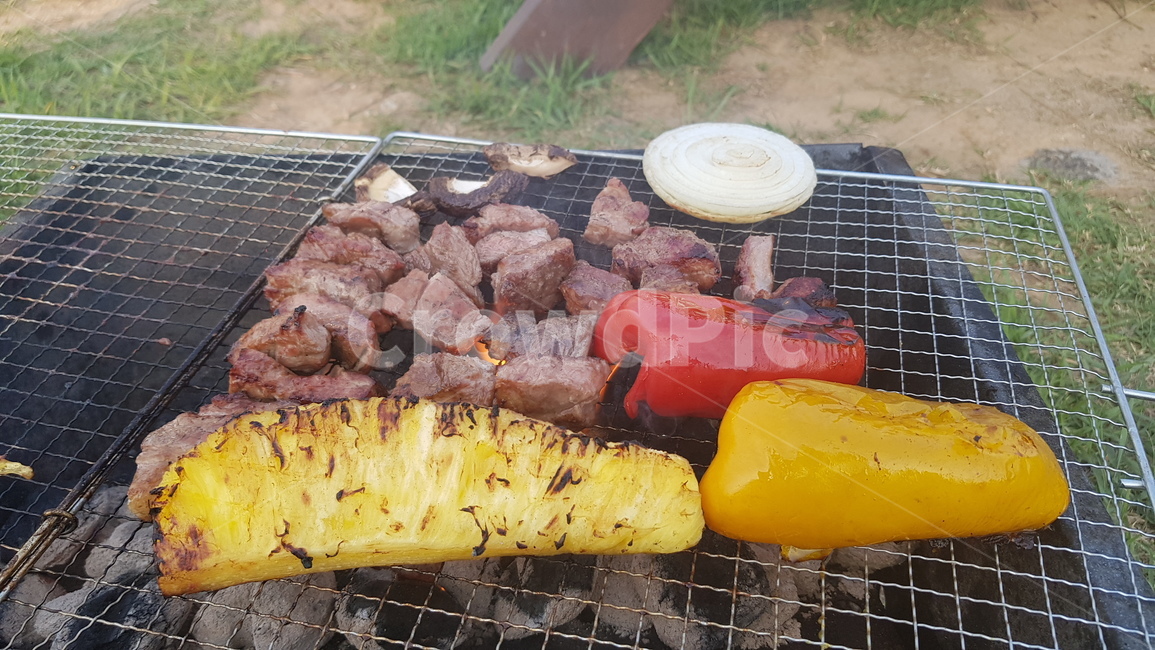 food,음식,bbq,바베큐,캠핑,고기,음식,식재료,요리,food,cook,meal,dishes,food reserves,육류,고기,meat
