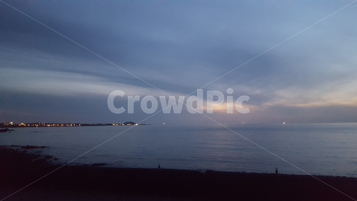 바닷가,제주도,밤바다,야경,풍경,바다풍경,구름,하늘