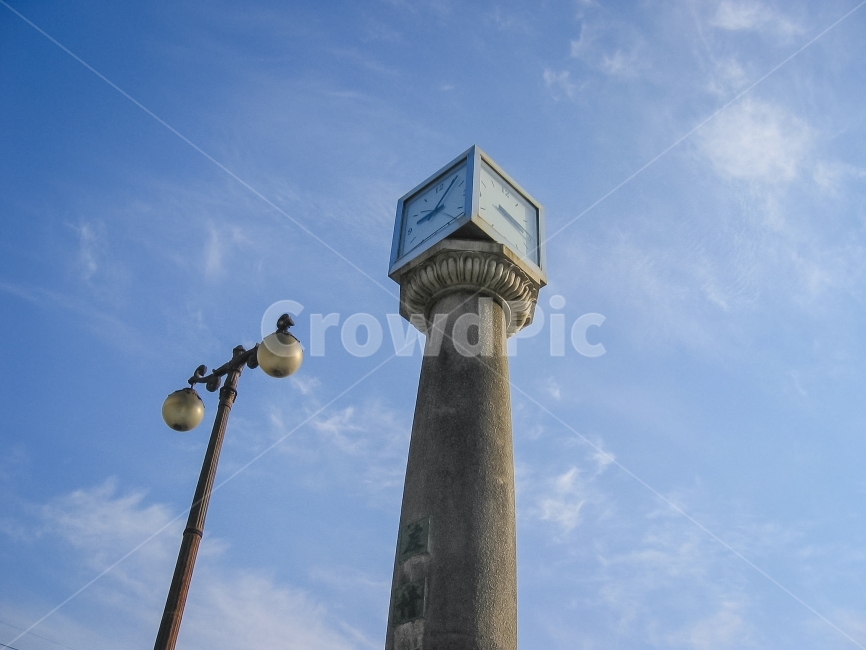 하늘,구름,가로등,시계탑,clocktower