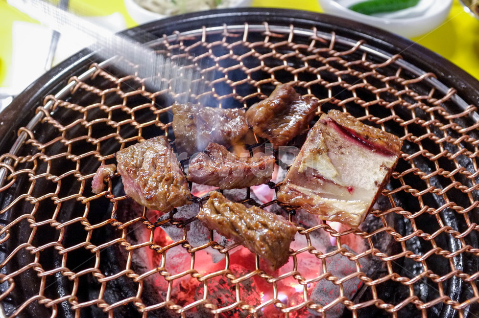 갈비,소갈비,숯불구이,양념갈비,불고기