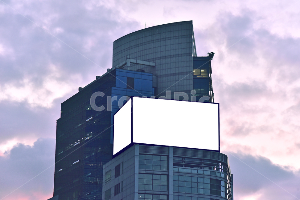 commercial,electronics,sign,screen,sign board,building,Mockup image,projection screen,emptied,billboard,Nighttime,empty place,background,projectionscreen,frame,signboard,information board,blank,outdoor billboard,Post an advertisement,Electronic products,m