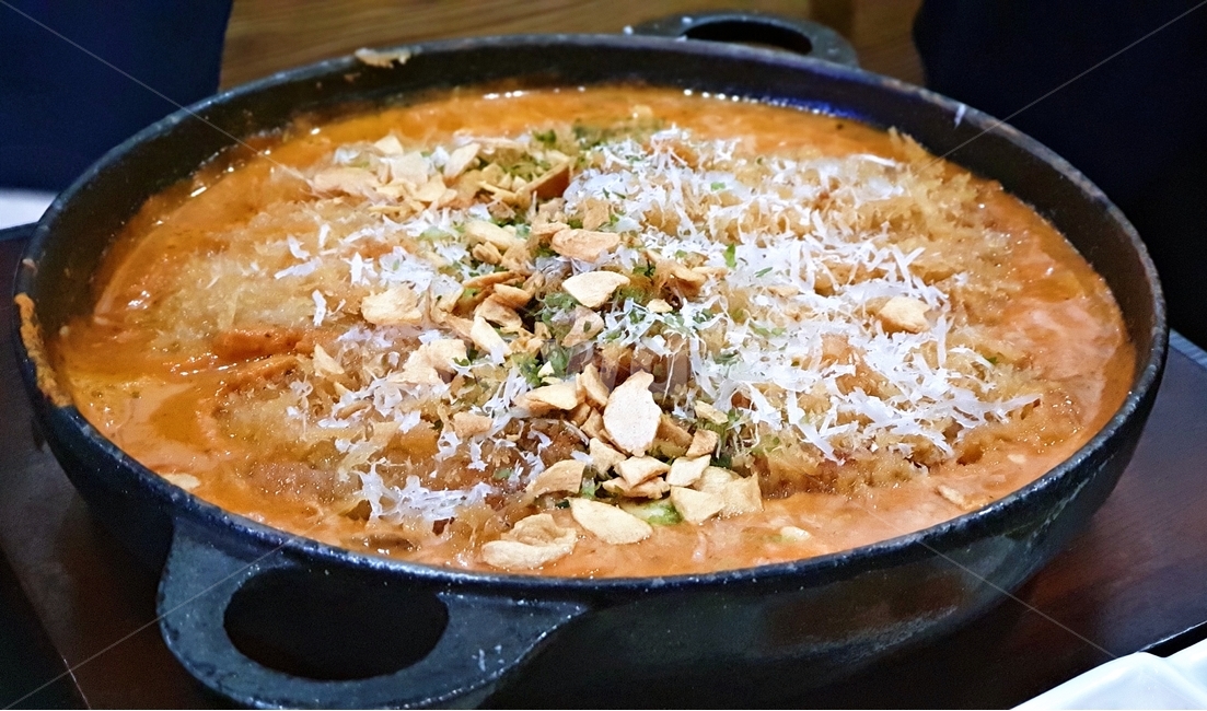 돈까스,로제치즈소스,나베소스,일본식돈까스,음식,식사,food,맛집,먹방,메뉴,음식,식재료,요리,food,cook,meal,dishes,food reserves
