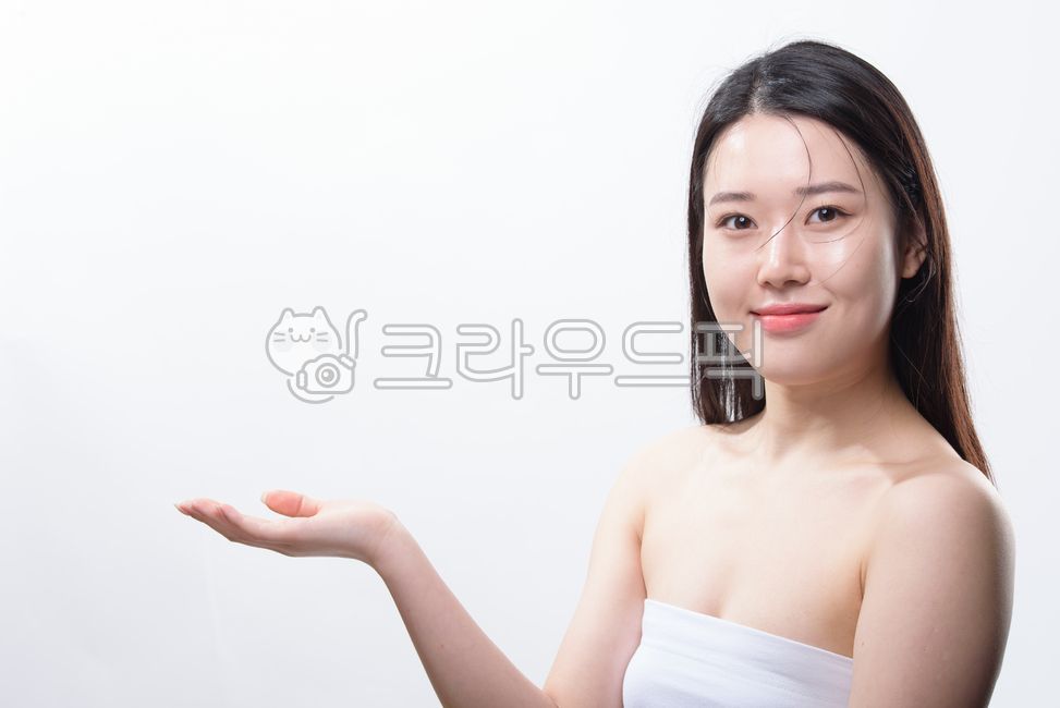 뷰티,화장품광고,화장품,스킨케어,피부,깨끗한피부,elegance,pretty,cosmetology,remover,women,model,attractive,natural,skincare,china,taiwan,wellness,chinese,taiwanese,여자모델,여자얼굴,여성,여자,therapy,korean,japanese,care,healthy,background,face,portrait,girl,clean,spa,female,white,beautiful,skin,isolated,happy,young,beauty,woman,facial,treatment,cosmetic,smile,makeup,fresh,lady,person,closeup,people,health,asian,asia,사람,인물,인간,human,person,여성,여자,woman,female,lady,뷰티,미용,beauty treatment
