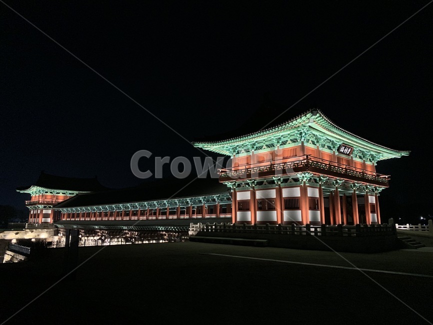 월정교,경주,야경,야경코스,문화재,랜드마크,야경,밤,풍경,nightscape,night,landscape,한국전통,한국문화,korean traditional,korean culture,랜드마크,landmark,tourist attraction,한국랜드마크,한국관광지,한국명소,korea landmark,korea tourist attraction,architecture,건축물,building,건물,worship,예배,shrine,신사,pagoda,탑