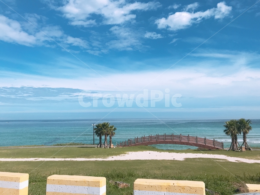 바다,해변가도로,하늘,파란하늘,해변,자연,풍경,nature,landscape