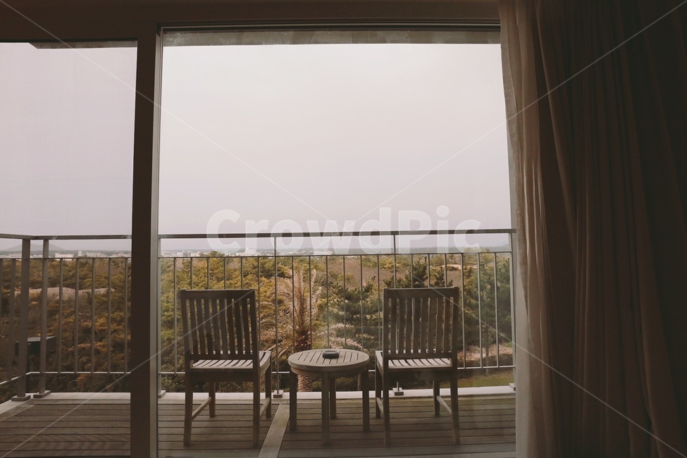 풍경,휴식,의자,탁자,감성,휴식,힐링,rest,relaxation,healing,인테리어,실내디자인,interior design