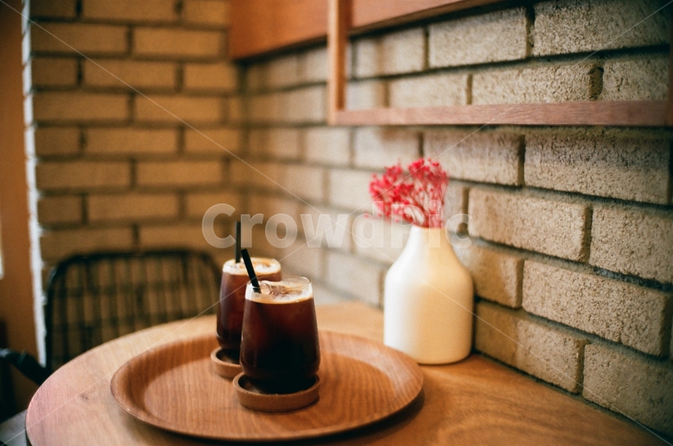 카페,커피,필름,감성,아날로그,따뜻함,익선동,실내,색감